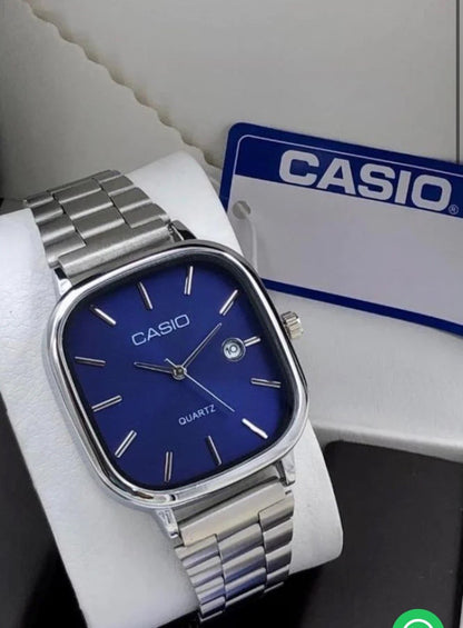 CASIO QUARTZ VINTAGE WATCH